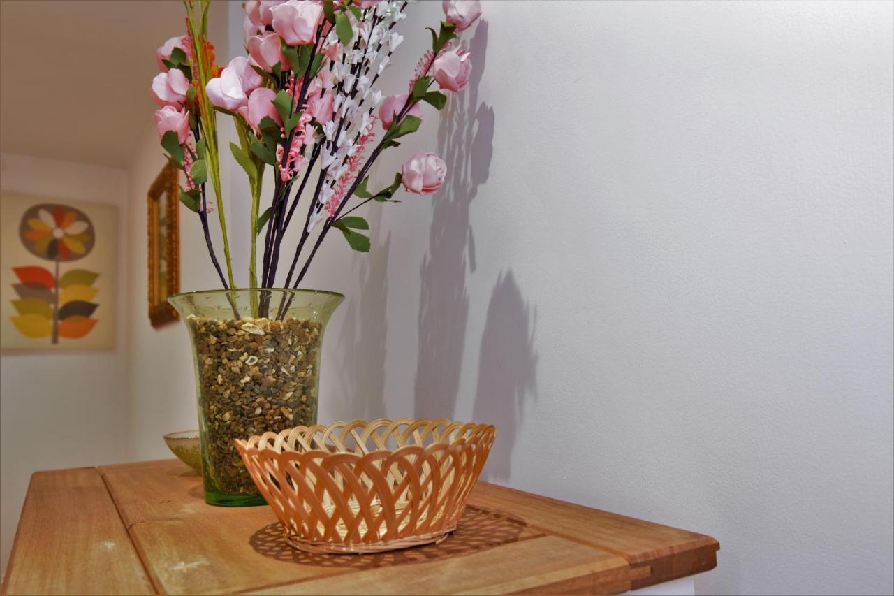 Stylish 2 Bedroom Apartment In The Heart Of Greenwich Лондон Экстерьер фото