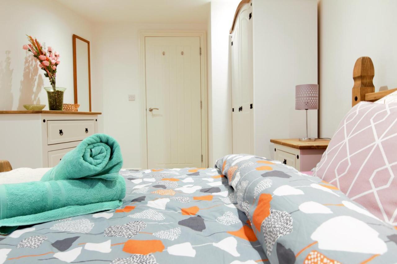 Stylish 2 Bedroom Apartment In The Heart Of Greenwich Лондон Экстерьер фото